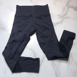 Athleta Crochet Compression Leggings 